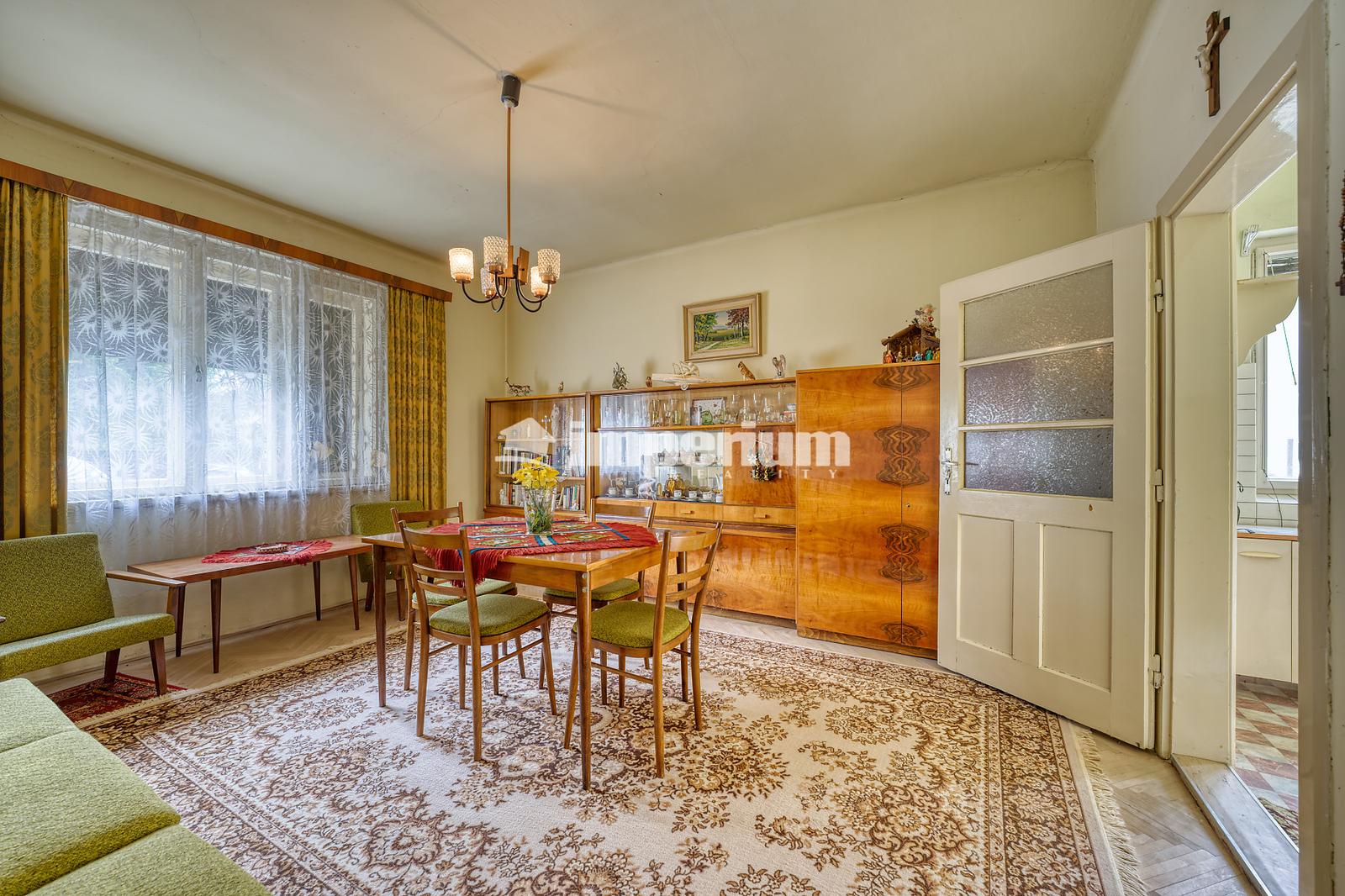 Rodinný dom na predaj v obci Báč – pozemok 919 m²