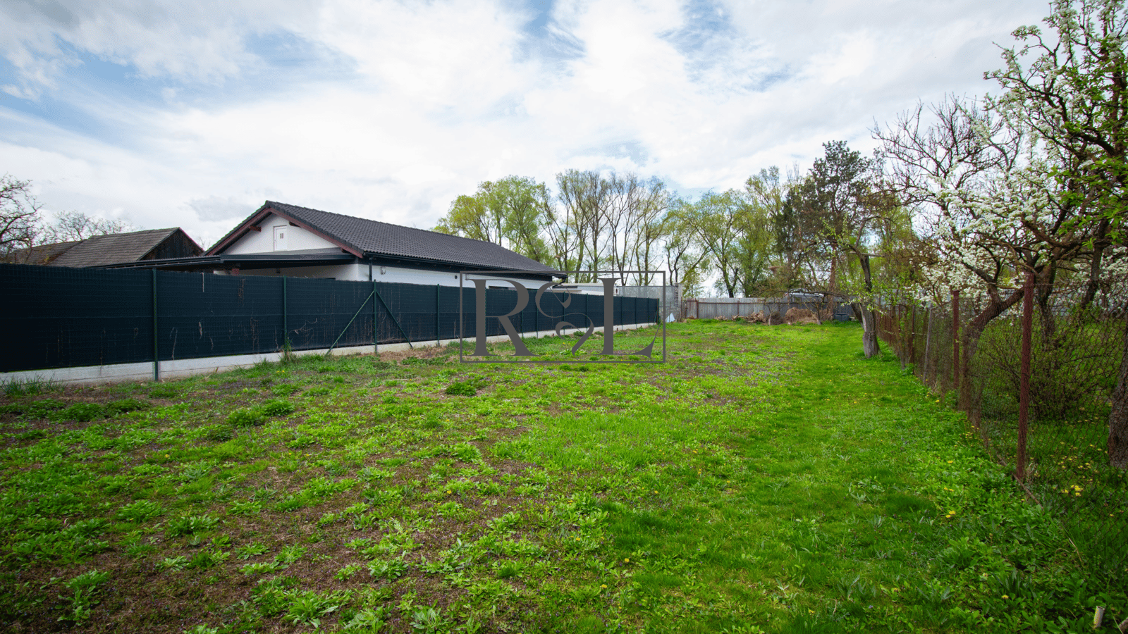 Investičný pozemok 5 min. od Košíc, 600 m2, Košické Oľšany