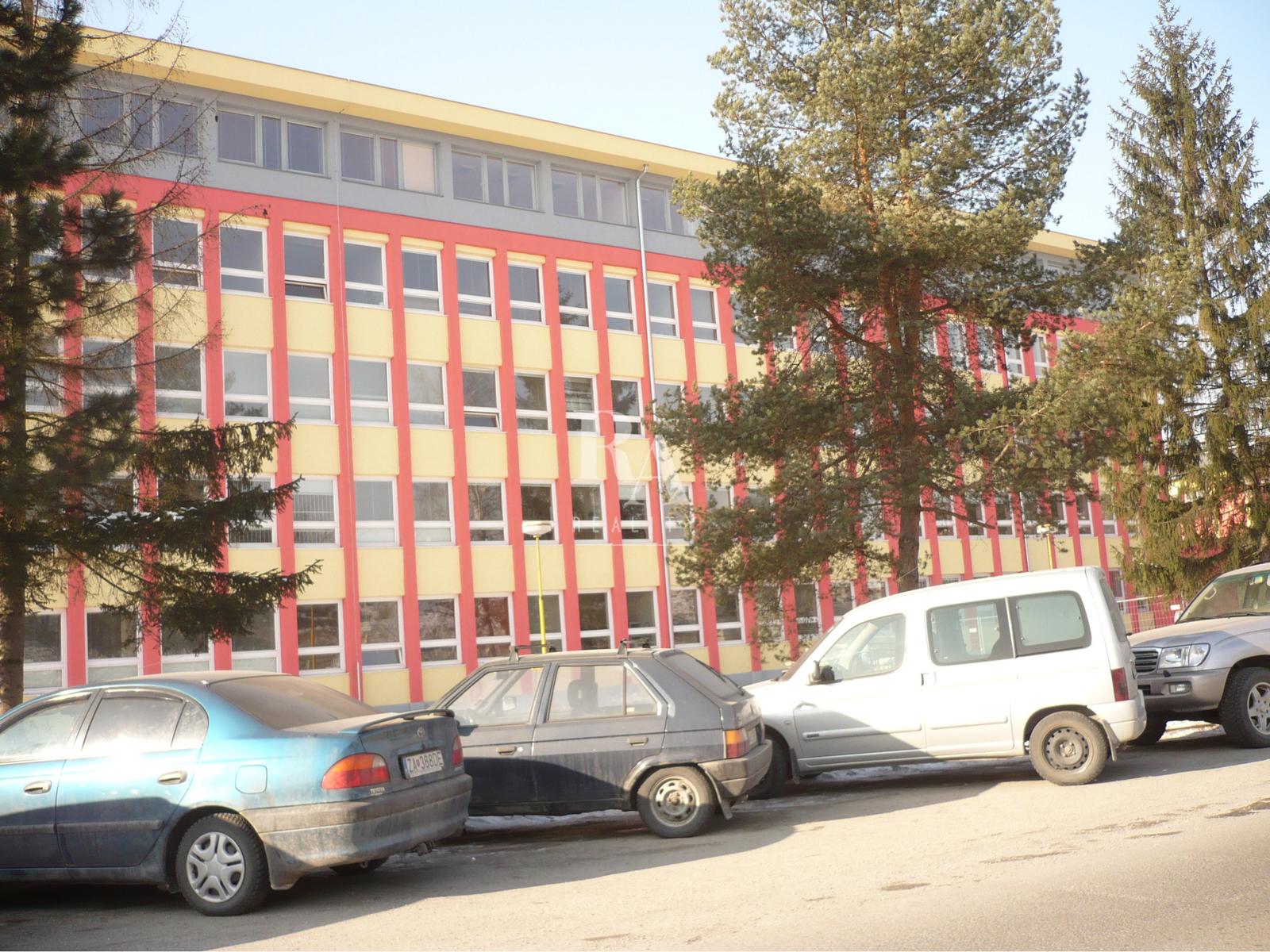 Prenájom kancelárie o výmere 18,4 m2 Bytčická ulica – fotka 2