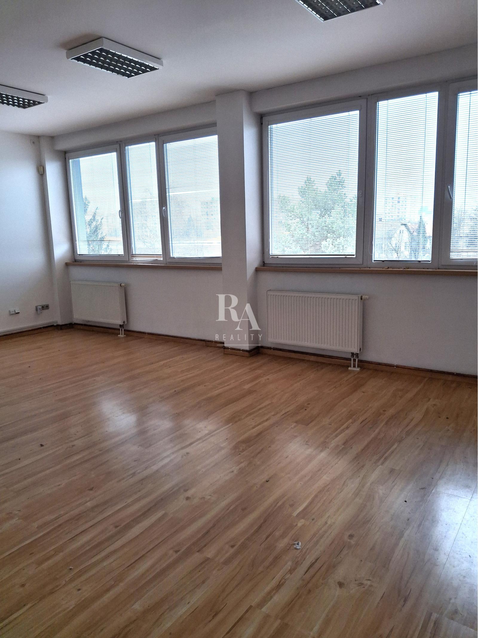 Prenájom kancelárskych priestorov Bytčická ulica 80 m2
