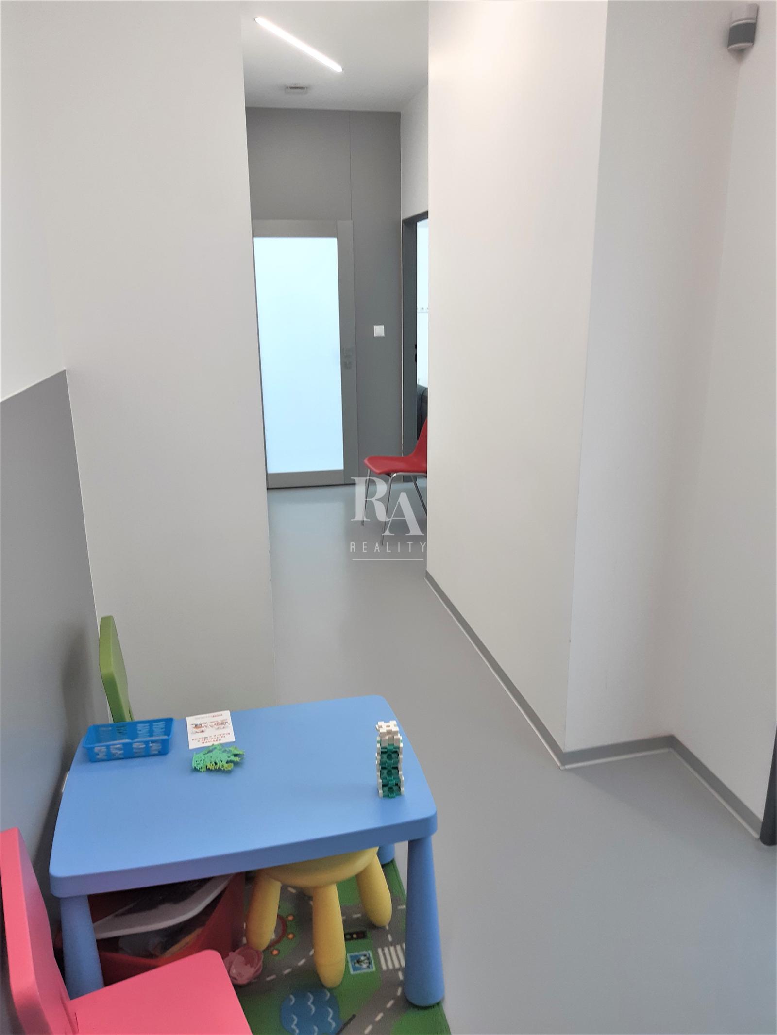 Prenájom priestoru vhodného pre zubnú ambulanciu a iné – fotka 2
