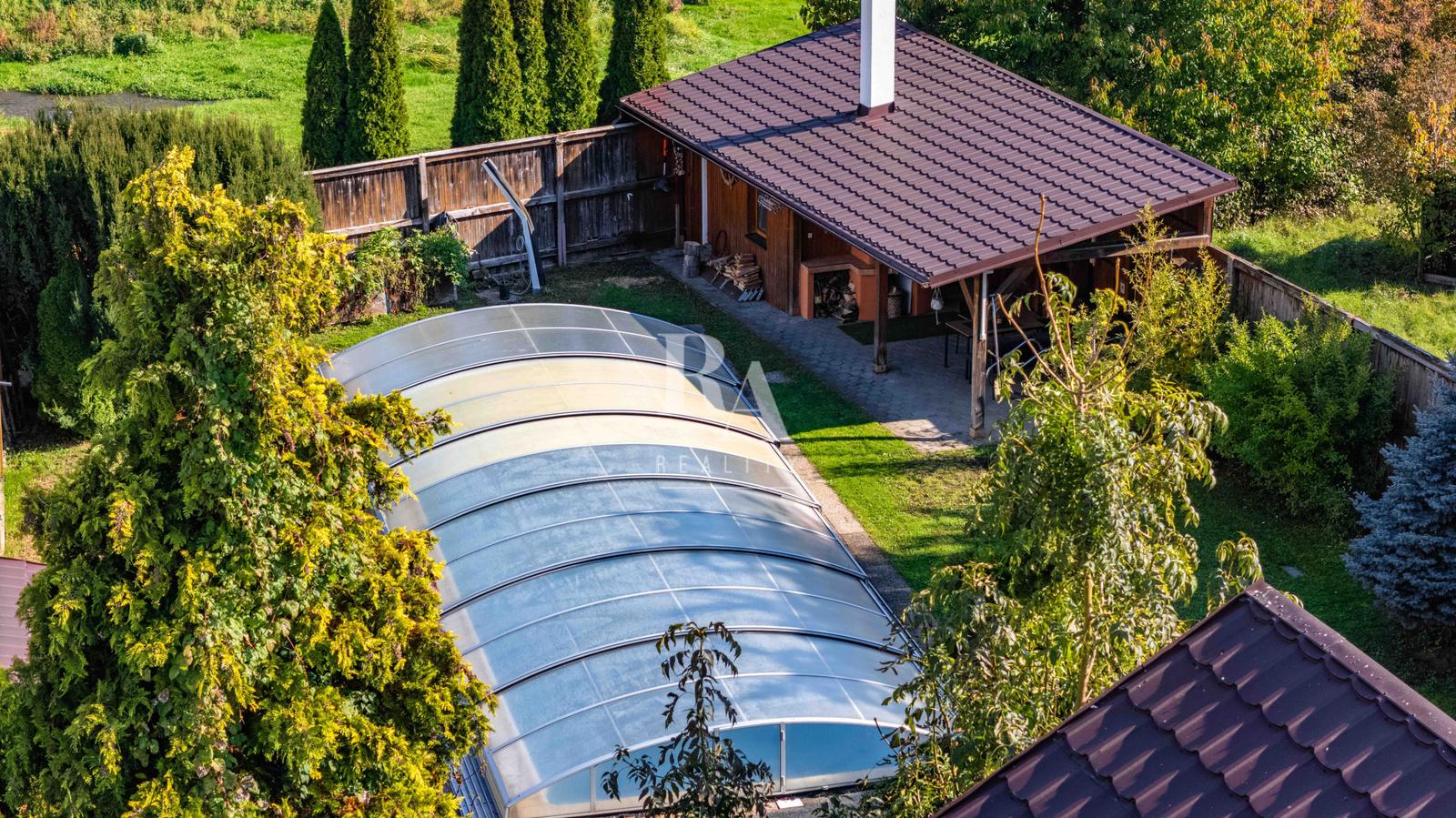 PREDAJ DOM NA BÝVANIE, PODNIKANIE A RELAX – fotka 2
