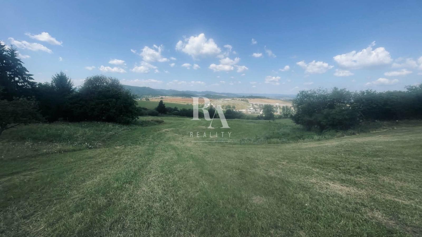 PREDAJ POZEMOK VIŠNOVÉ – fotka 2