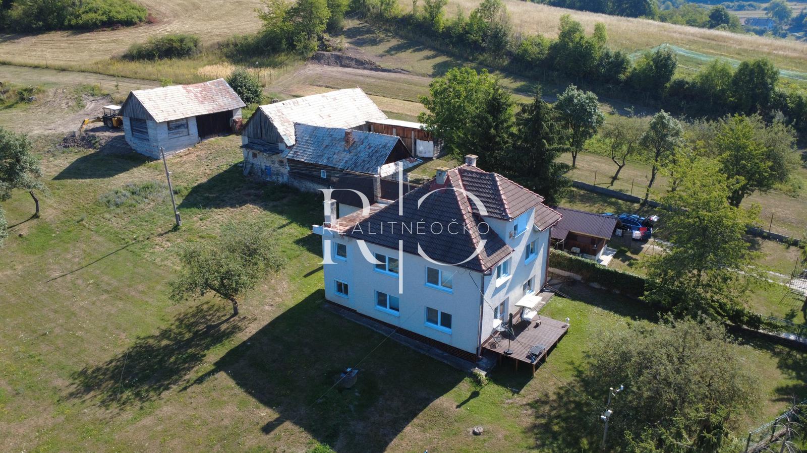 RODINNÝ DOM S DVOMI STAVEBNÝMI PARCELAMI – DETVA