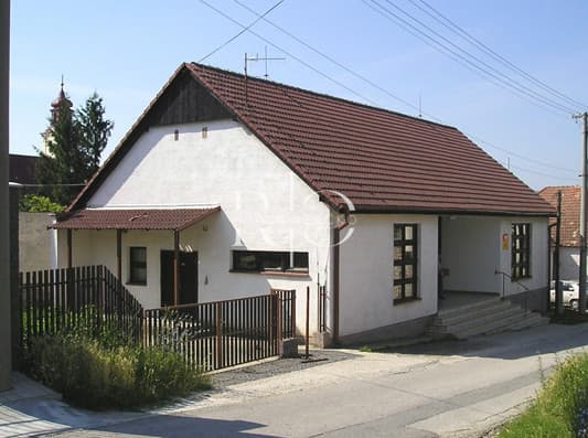 Na predaj samostatne stojaca budova - Trstín