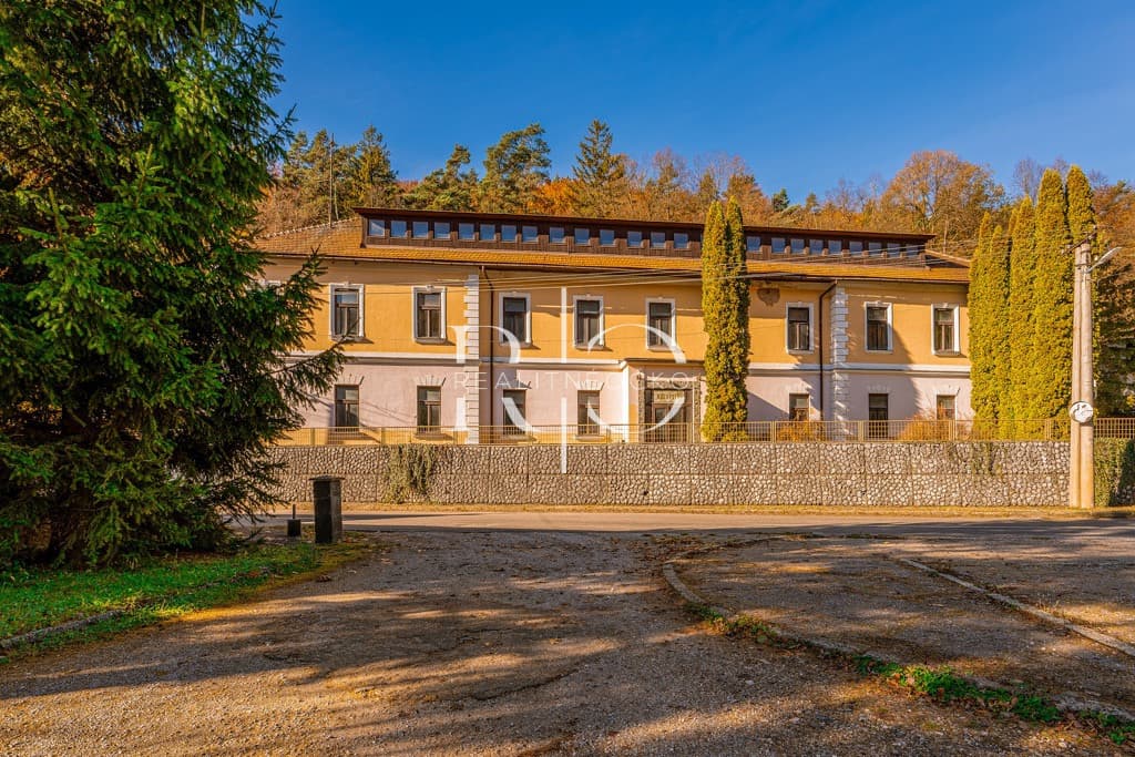 Na predaj jedinečný Hotel v kúpeľoch Rožňava