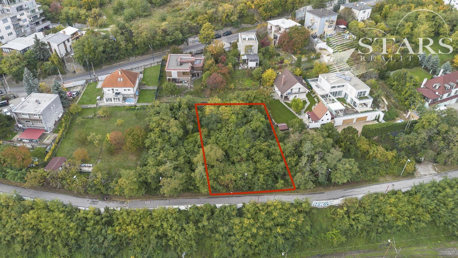 Koliba – 732 m² stavebný pozemok s projektom na 3 byty
