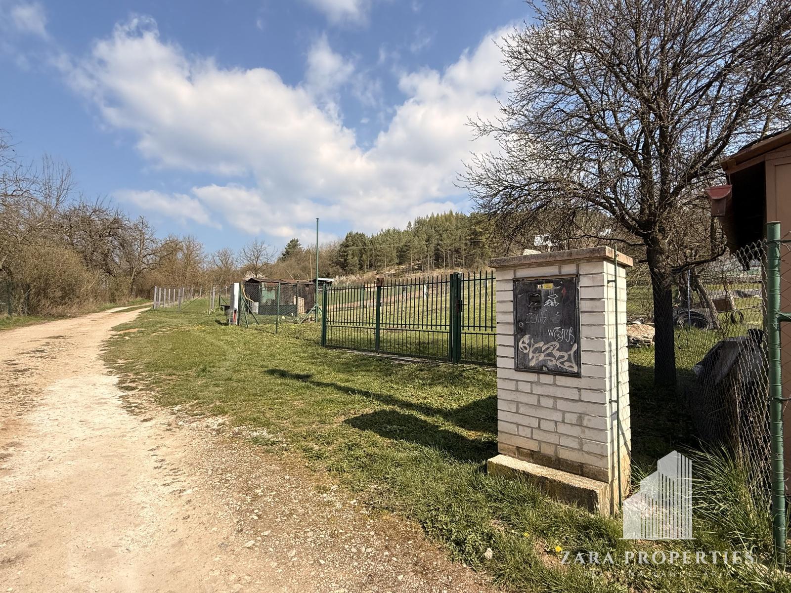 Pozemok pre Váš nový DOMOV, v obci Dohňany – fotka 2