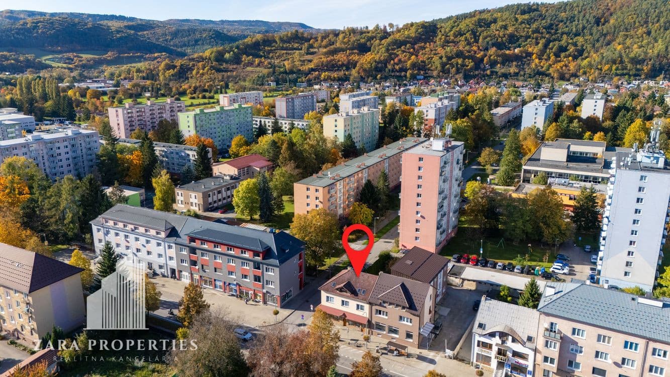 Rodinný dom v centre mesta Púchov – fotka 2