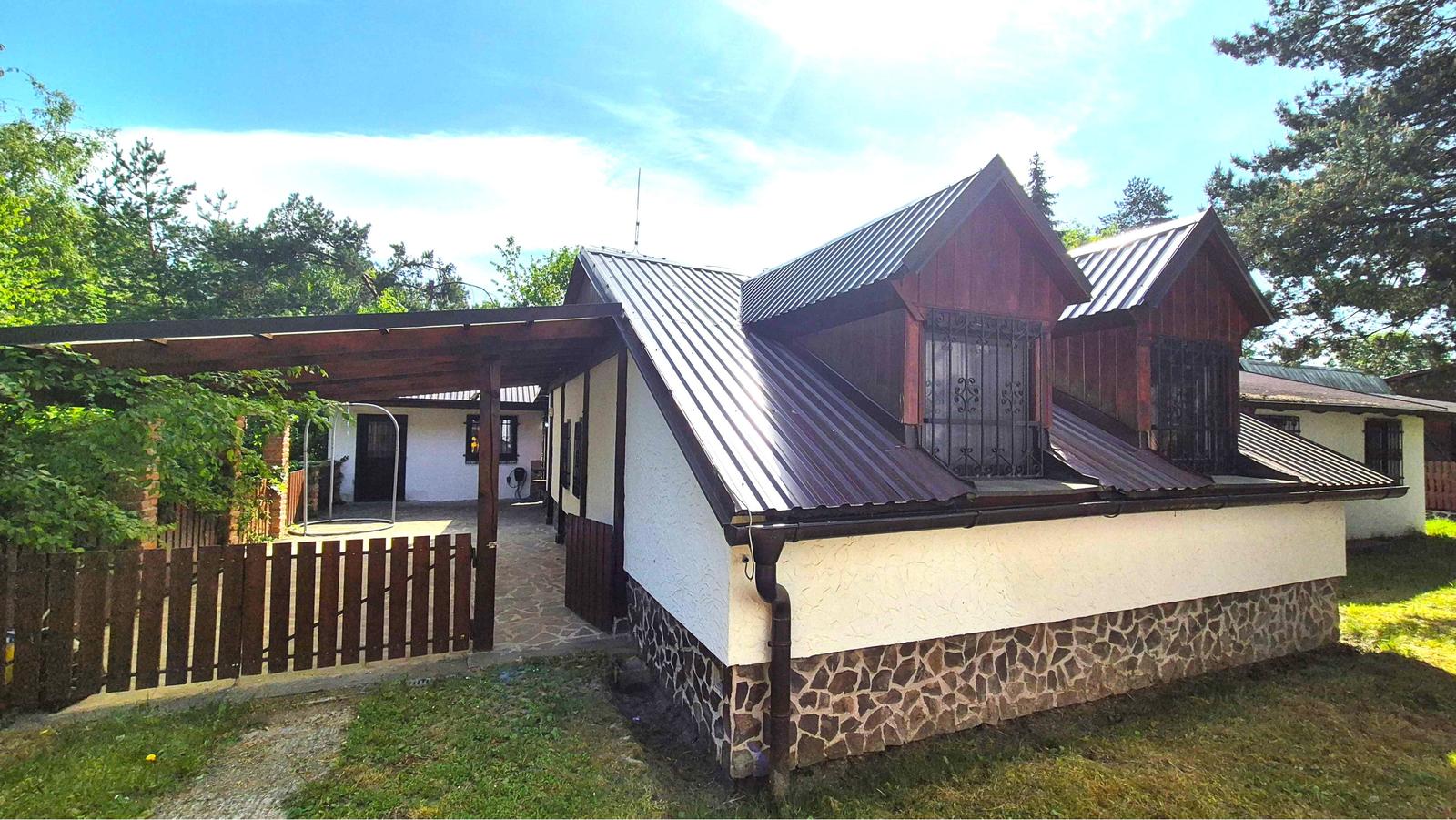 DUCHONKA – 2 perfekt CHATY za cenu 1 / celoročná /2x terasa