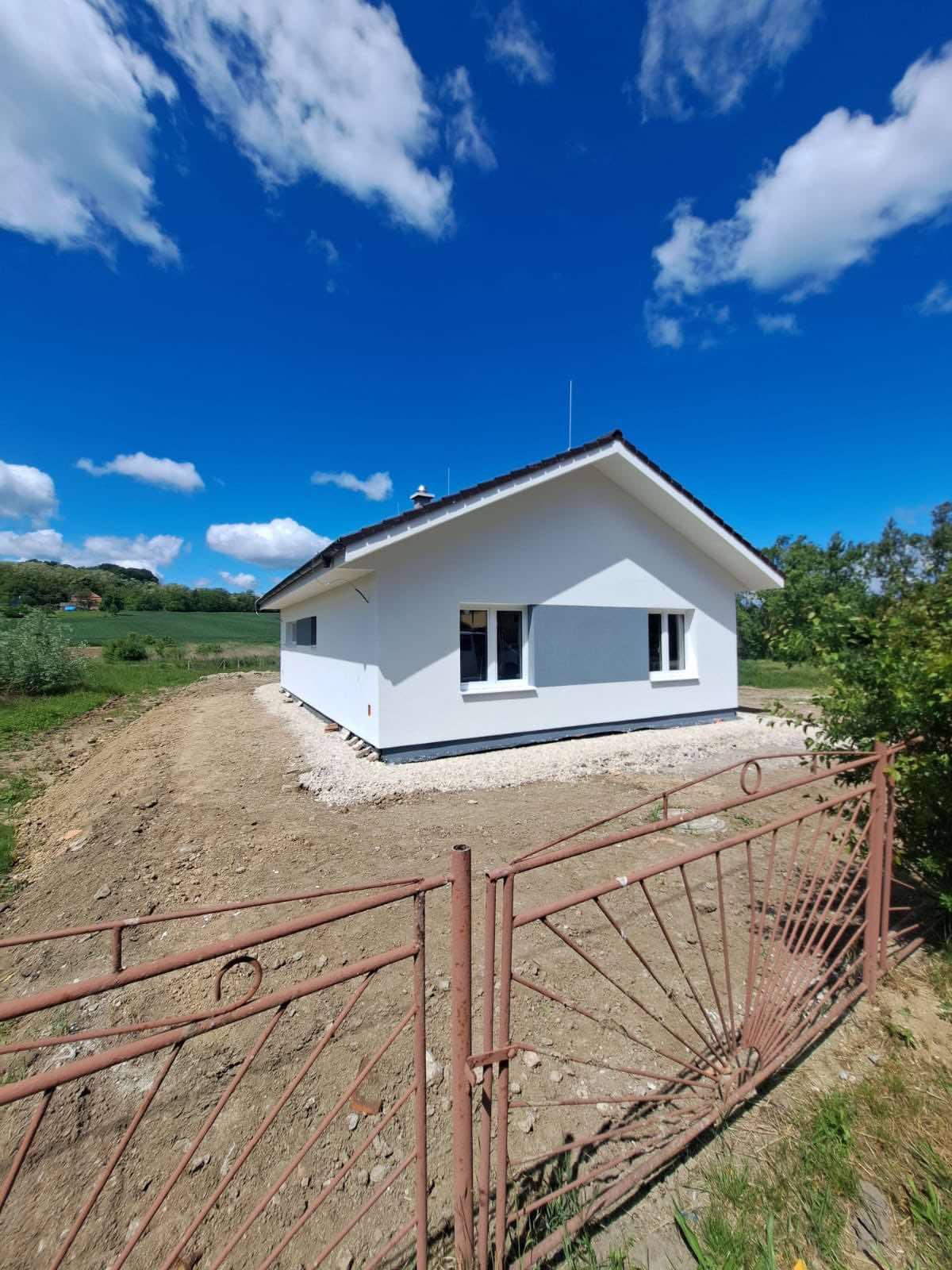 Znížená cena!Na predaj: 3-izbová novostavba len 9km od Podhájskej
