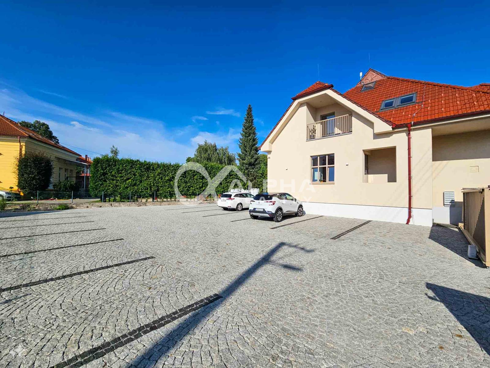 Prenájom 3i byt, s parkovaním, centrum, Spišská Nová Ves – fotka 2