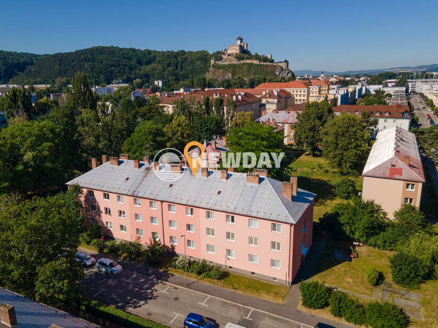 REZERVOVANÉ NEWDAY | NA PREDAJ 2-izbový byt | pôvodný stav | Hurbanova – Trenčín | 59 m2