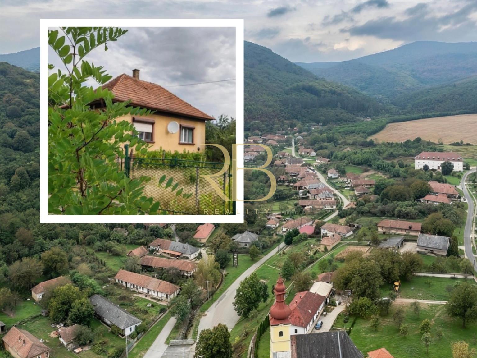 MAĎARSKO_ 2 izb. _ RD _ pozemok 900 m² _ obec Bódvaszilas