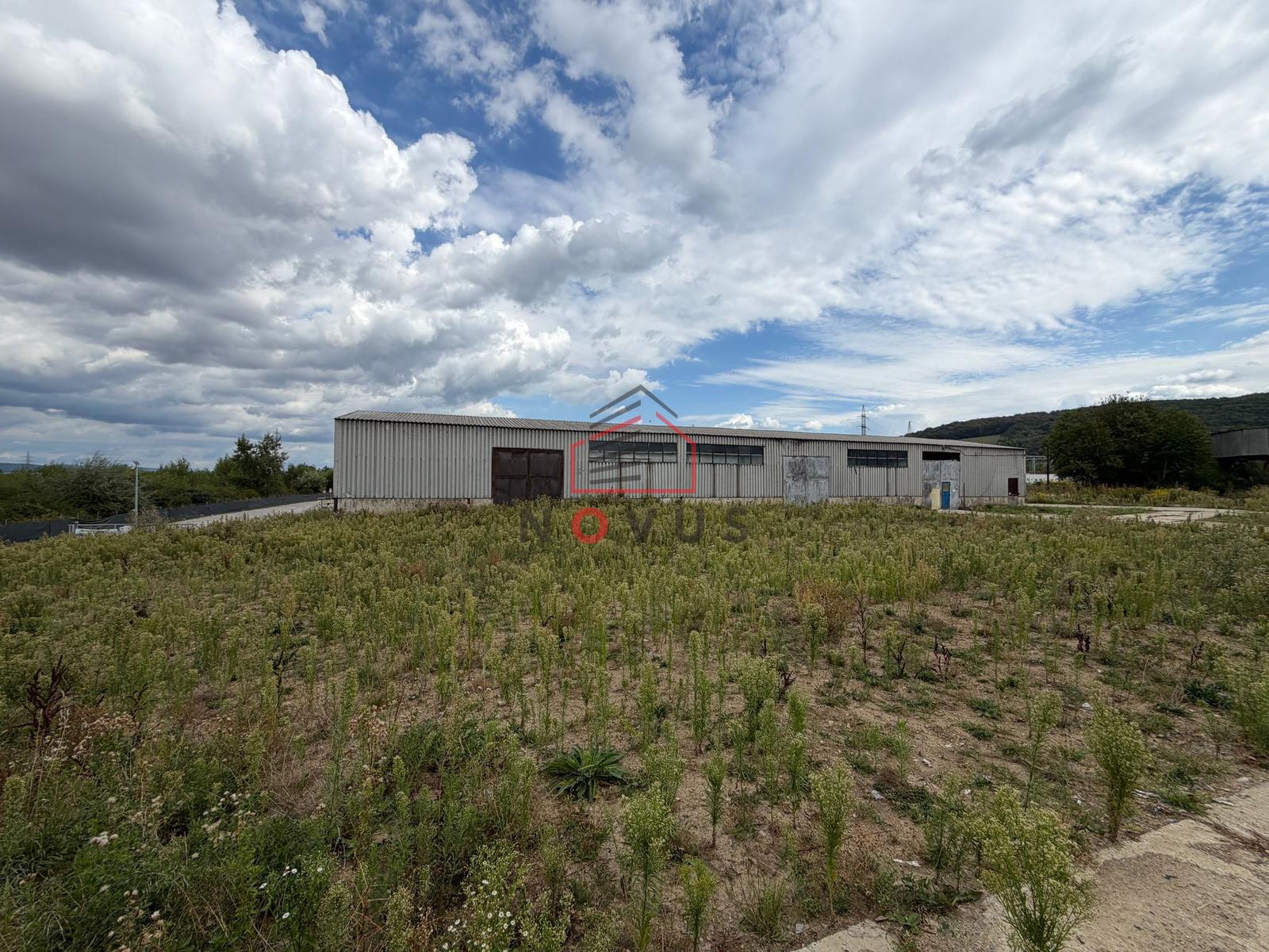 Na predaj priemyselný pozemok 11.264 m2,  Dubnica n/V – fotka 2