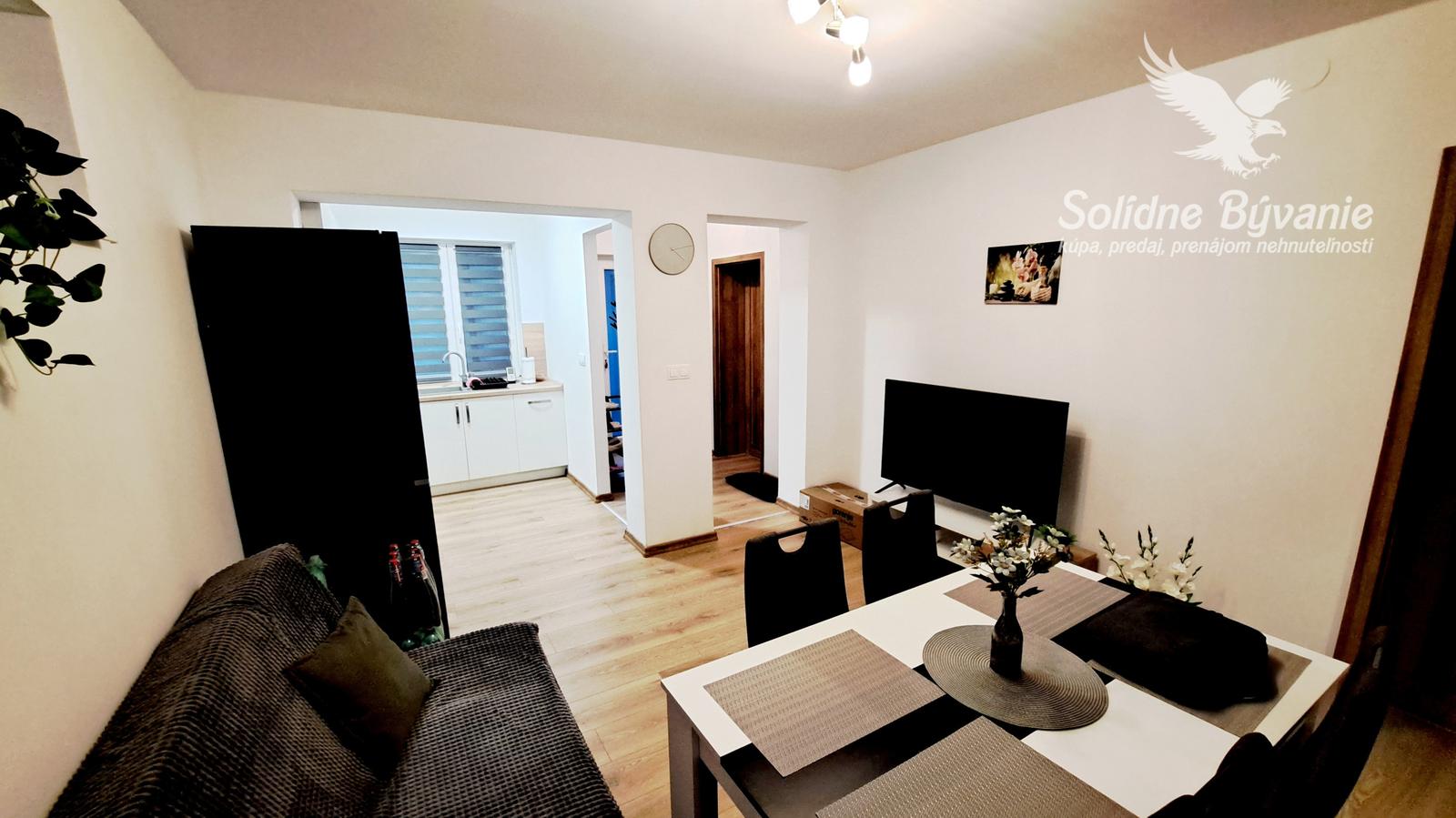 3-izbový rodinný dom po kompletnej rekonštrukcií – fotka 2