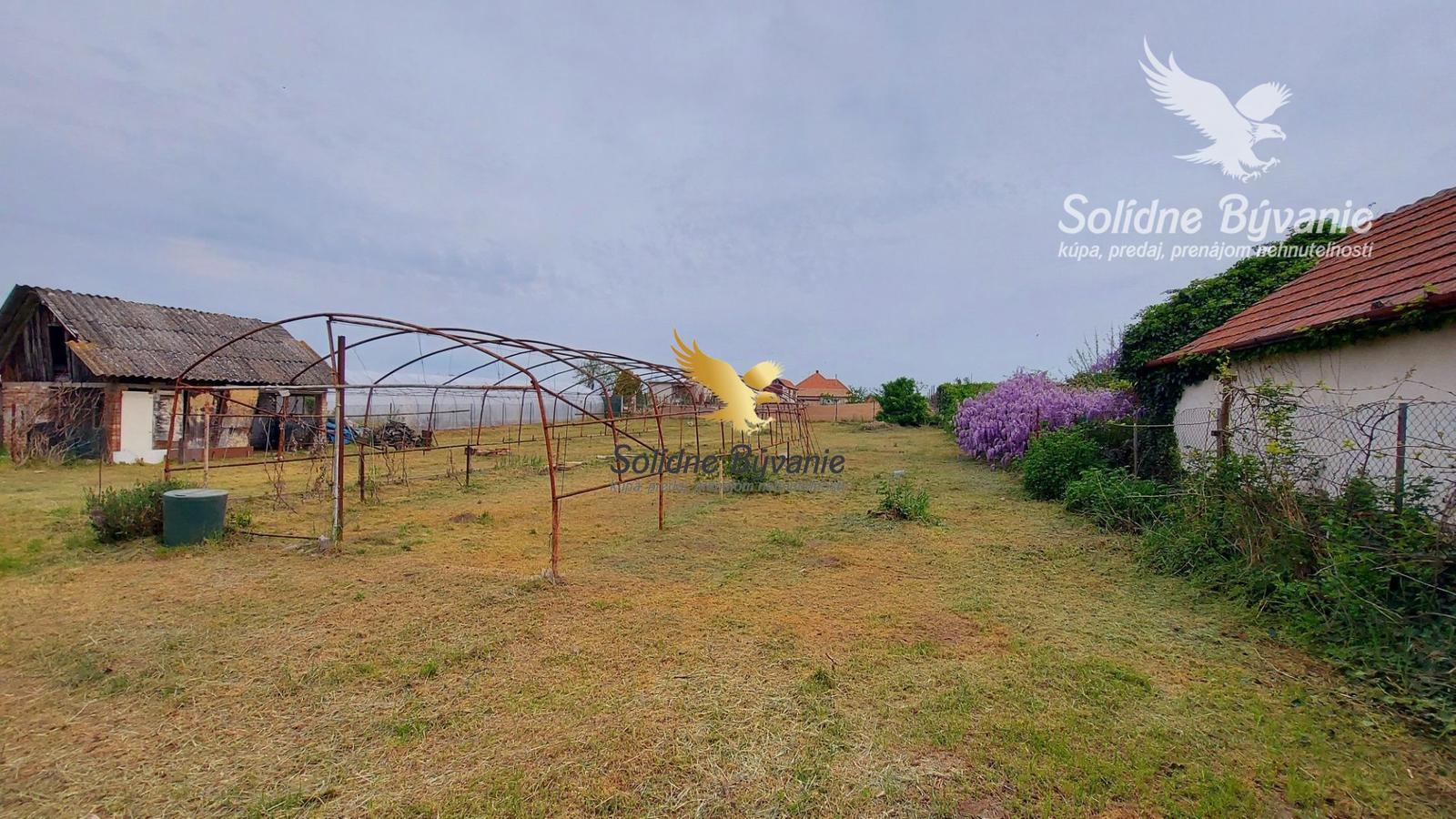 Exkluzívne len u nás!  1800 m2 pozemok v Hurbanove, 36 eur/m2 – fotka 2