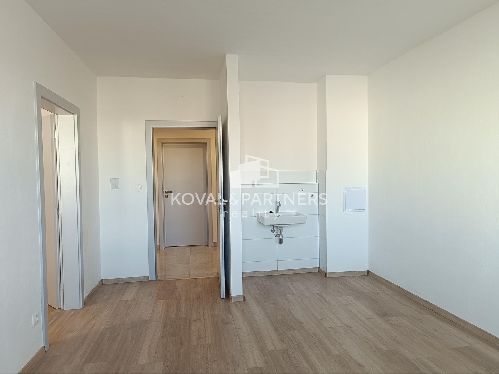 Kancelárske priestory na prenájom - Nitra -  Chrenová – fotka 2