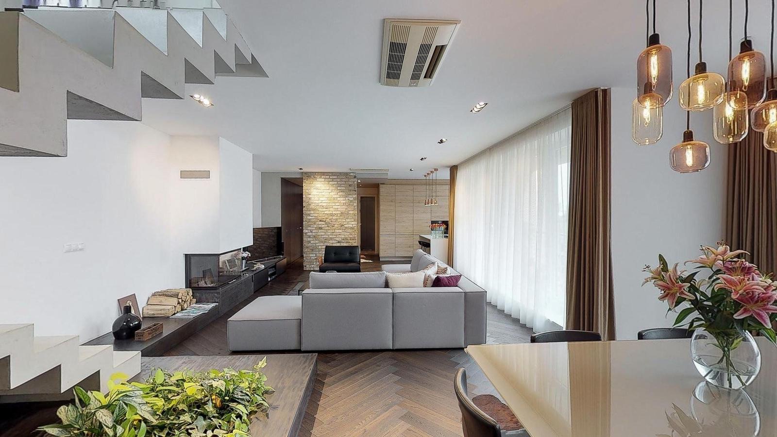 3D PREHLIADKA - ZARIADENÝ MODERNÝ 3izb. MEZONET., ul. LEŠKOVA, STARÉ MESTO