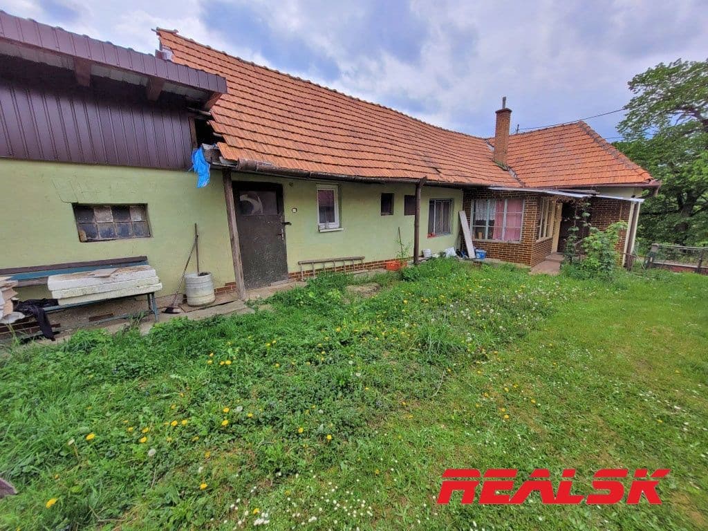 Rodinný dom s pozemkom v Nitre - Kynek, na predaj