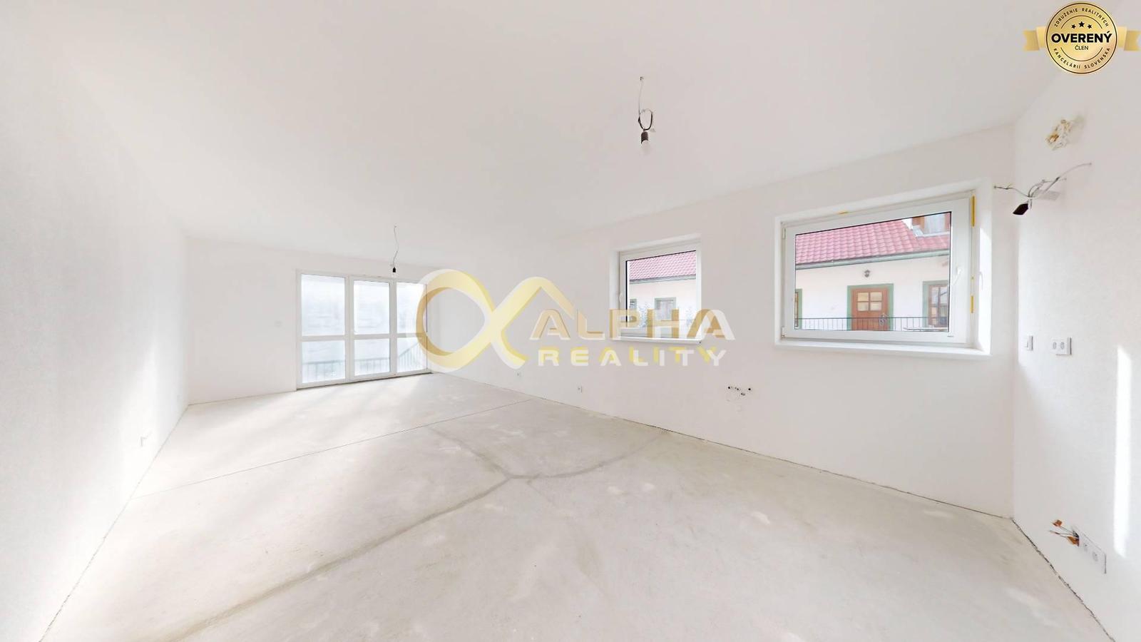 Exkluzívne 2 izbový apartmán s balkónom, 86m2, Zimná ul., Sp. Nová Ves