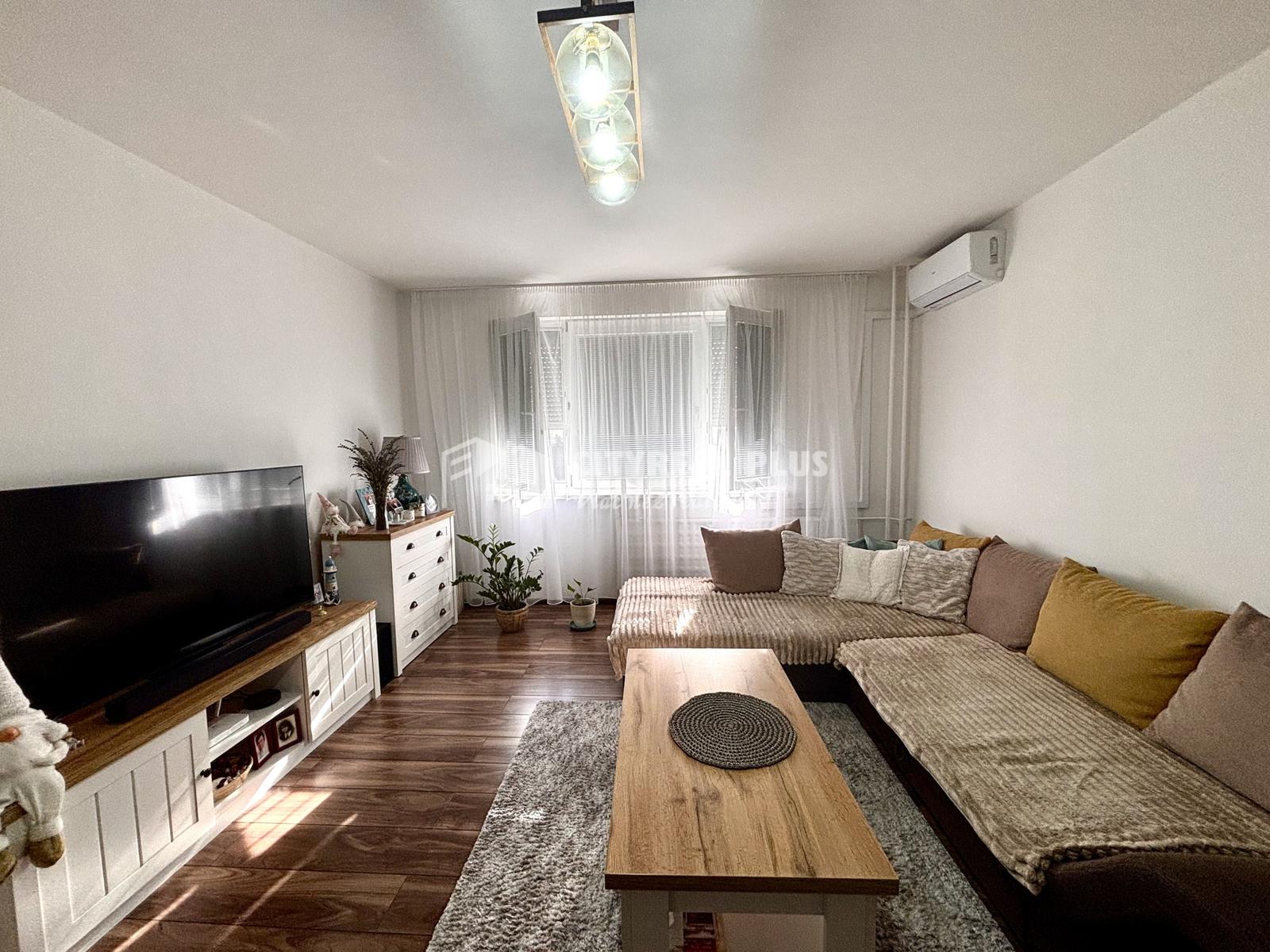 Znížená cena!Ponúkame Vám na predaj priestranný 2- izbový byt v meste Nové Zámky – fotka 2