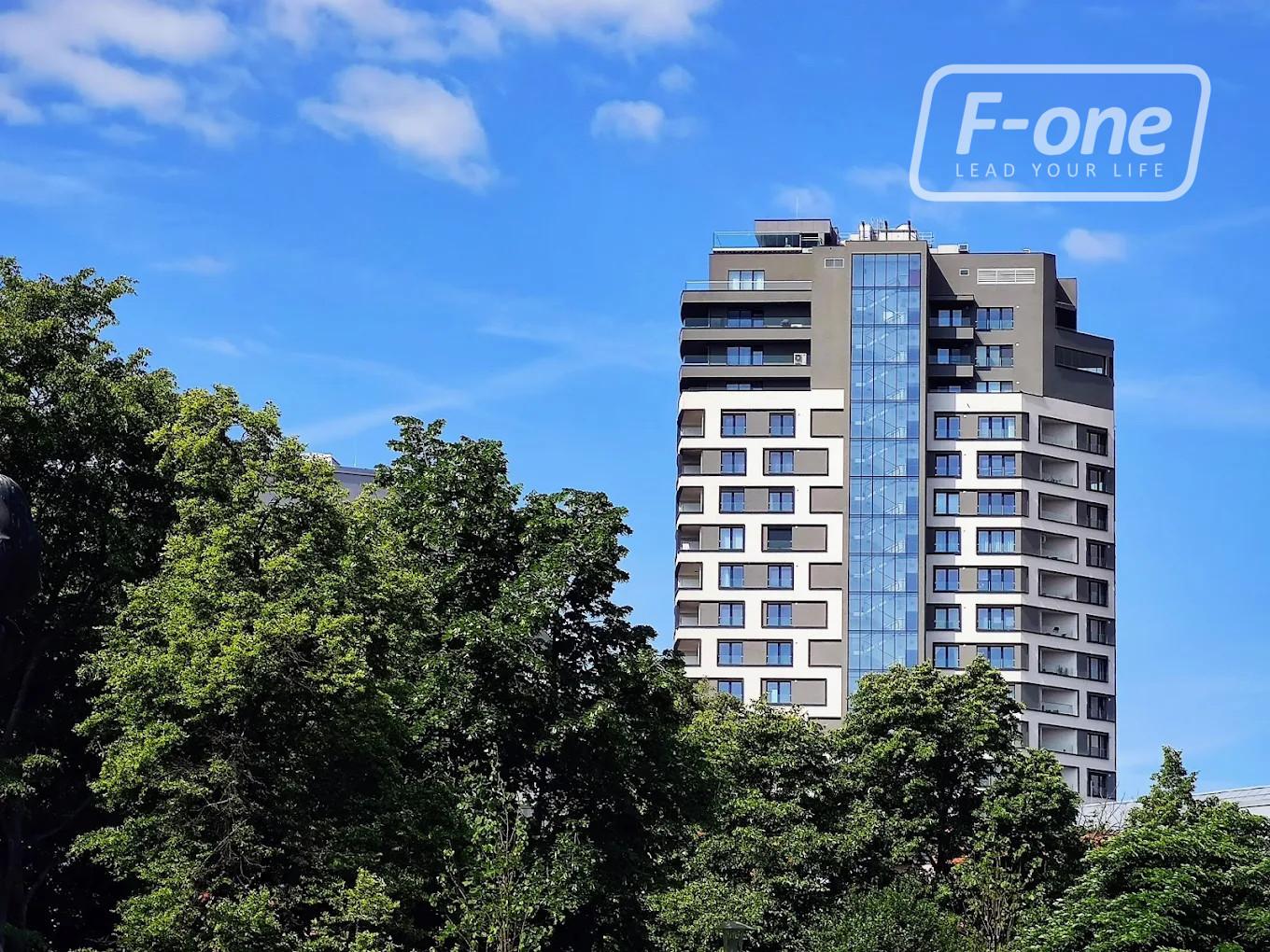 PREDAJ – svetlý 1i apartmán s balkónom, Rezidencia Premiere.