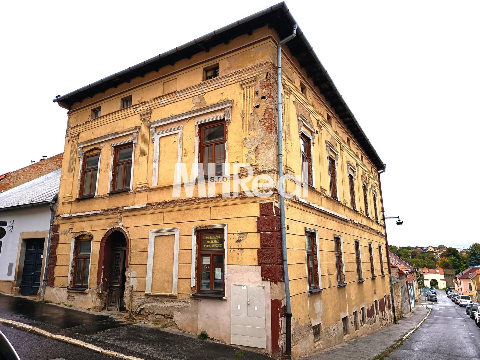 LEVOČA - historický dom v centre mesta