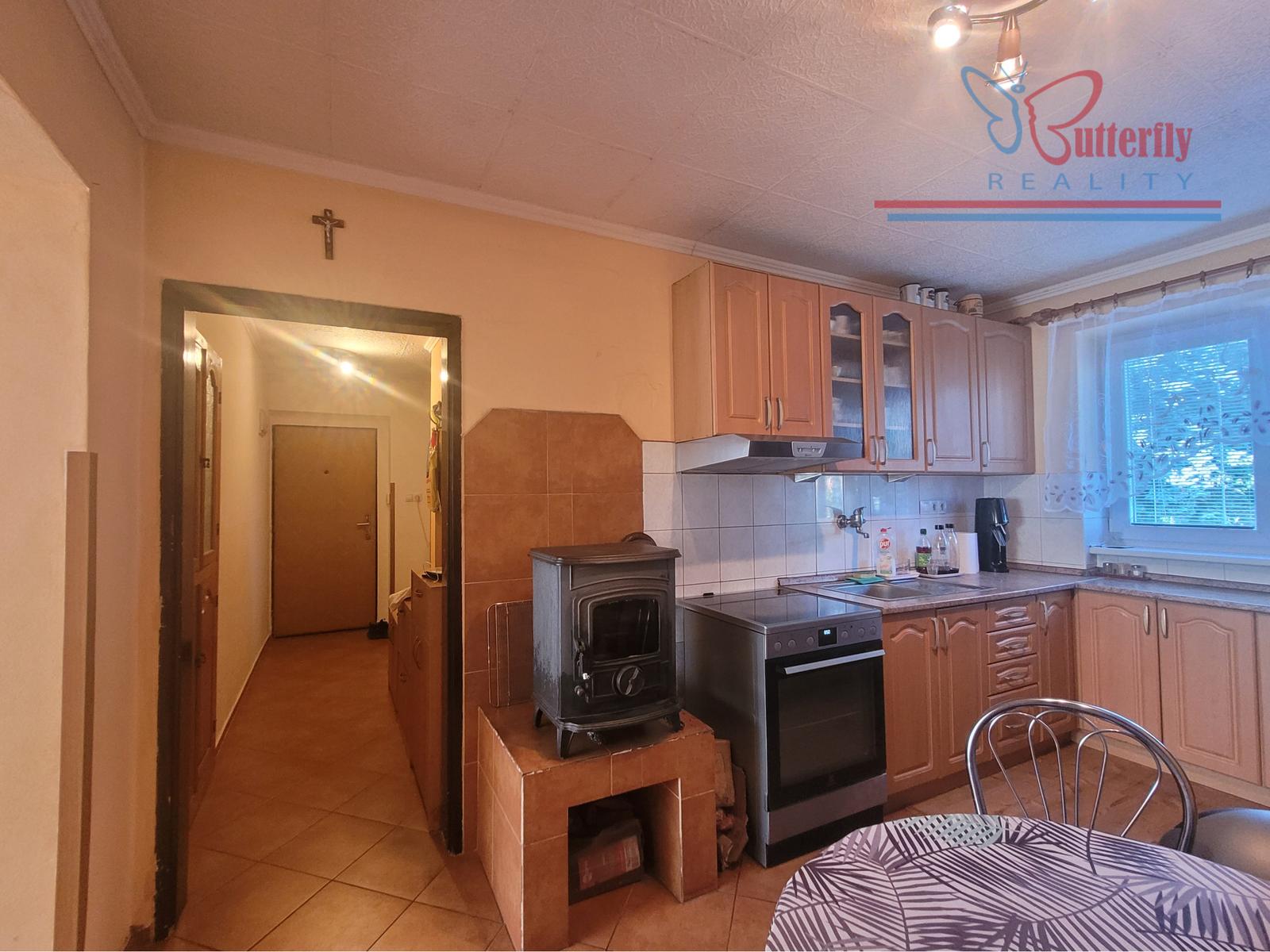 PREDAJ 3 izbový byt, 76,5 m2, Handlová, 29.augusta.