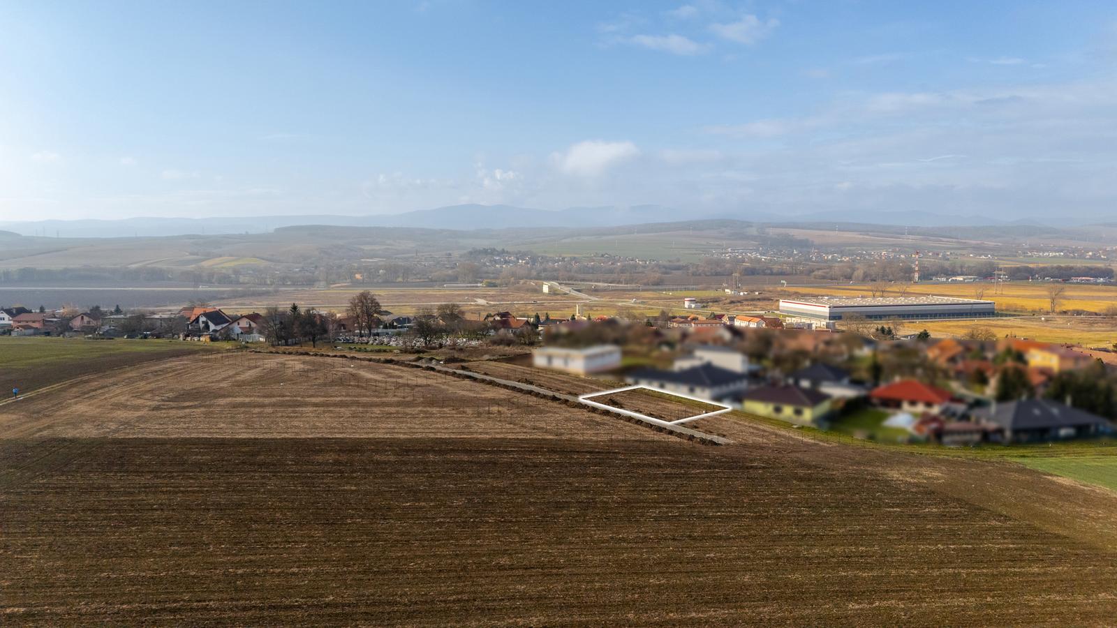 Lukratívny stavebný pozemok na predaj - Nová Polhora
