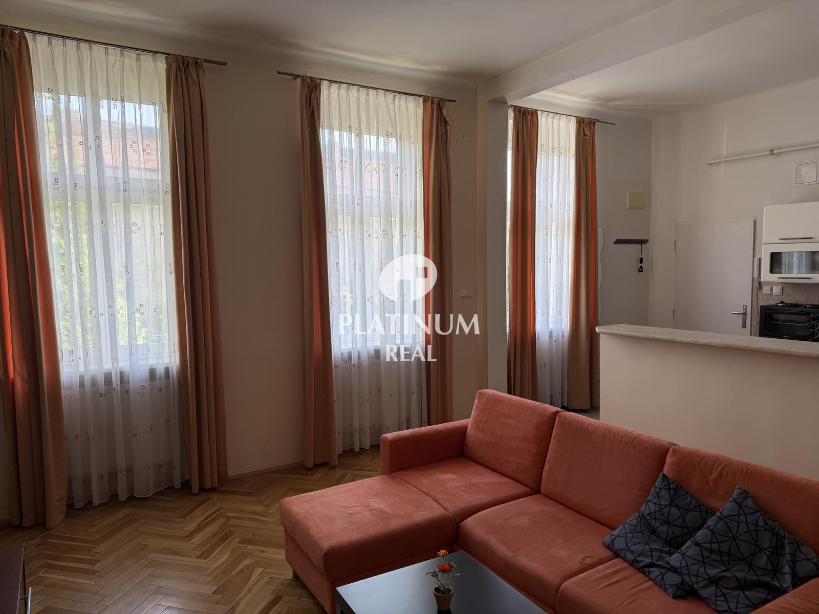 2 izbový byt po rekonštrukcii v centre Bratislavy, veľmi tichý – fotka 2