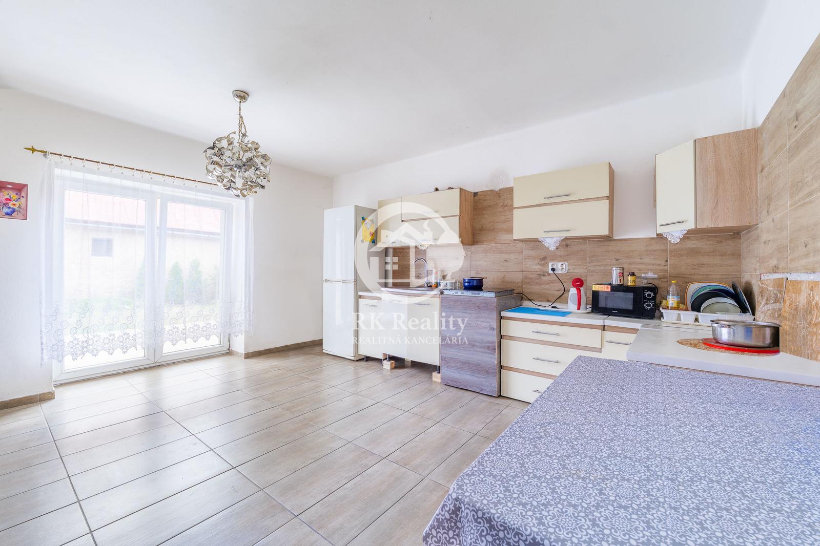 Rodinný dom s veľkým pozemkom 2251 m2 | Turňa nad Bodvou