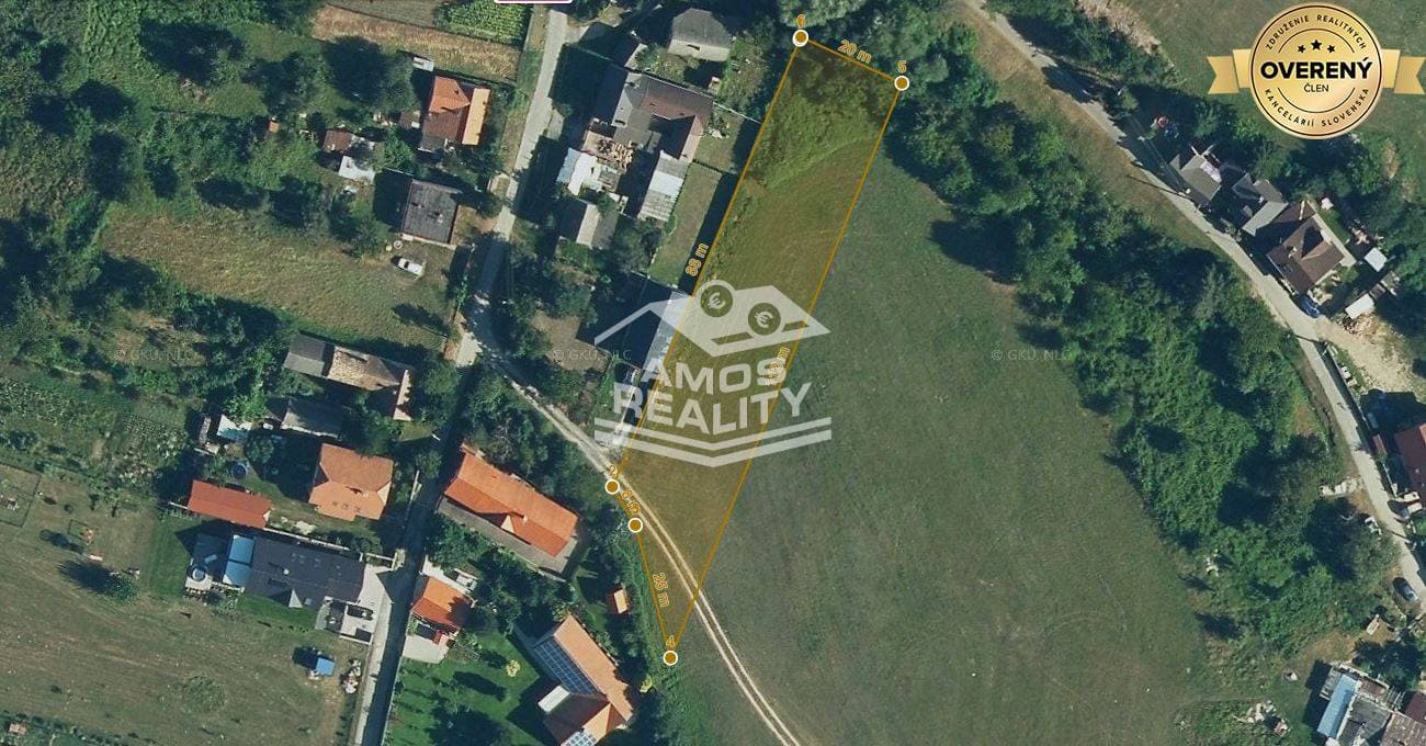 Pozemky na výstavbu RD, Jablonové (2079 m²) možnosť rozdelenia