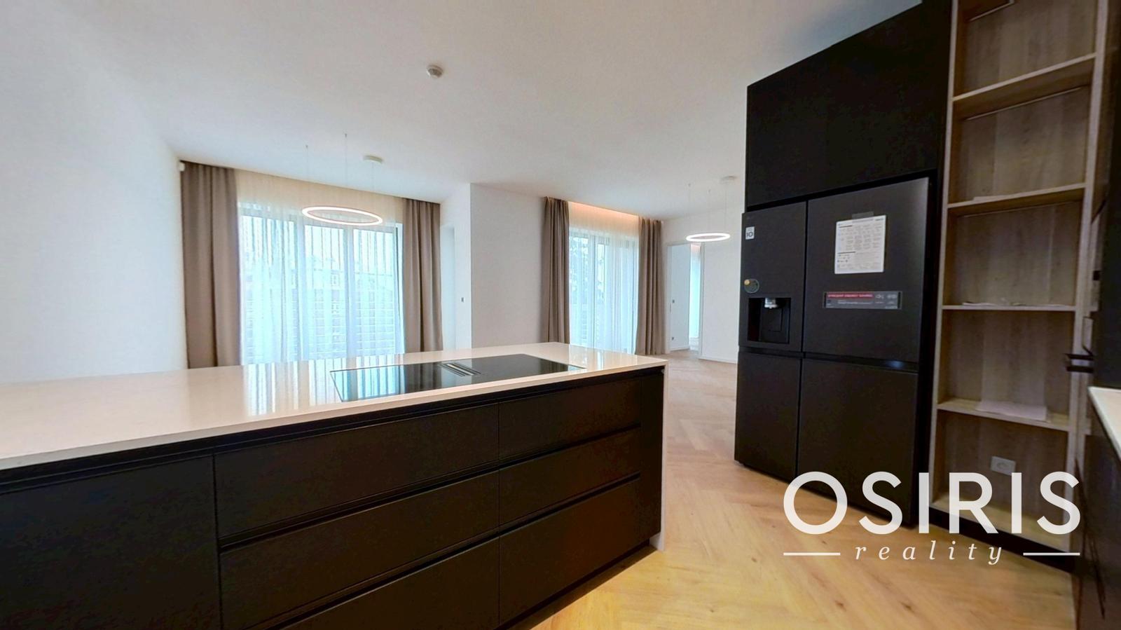 Nadštandardný klimatizovaný 5i byt 160 m2 + záhrada 100 m2, Holubyho ul. – fotka 2