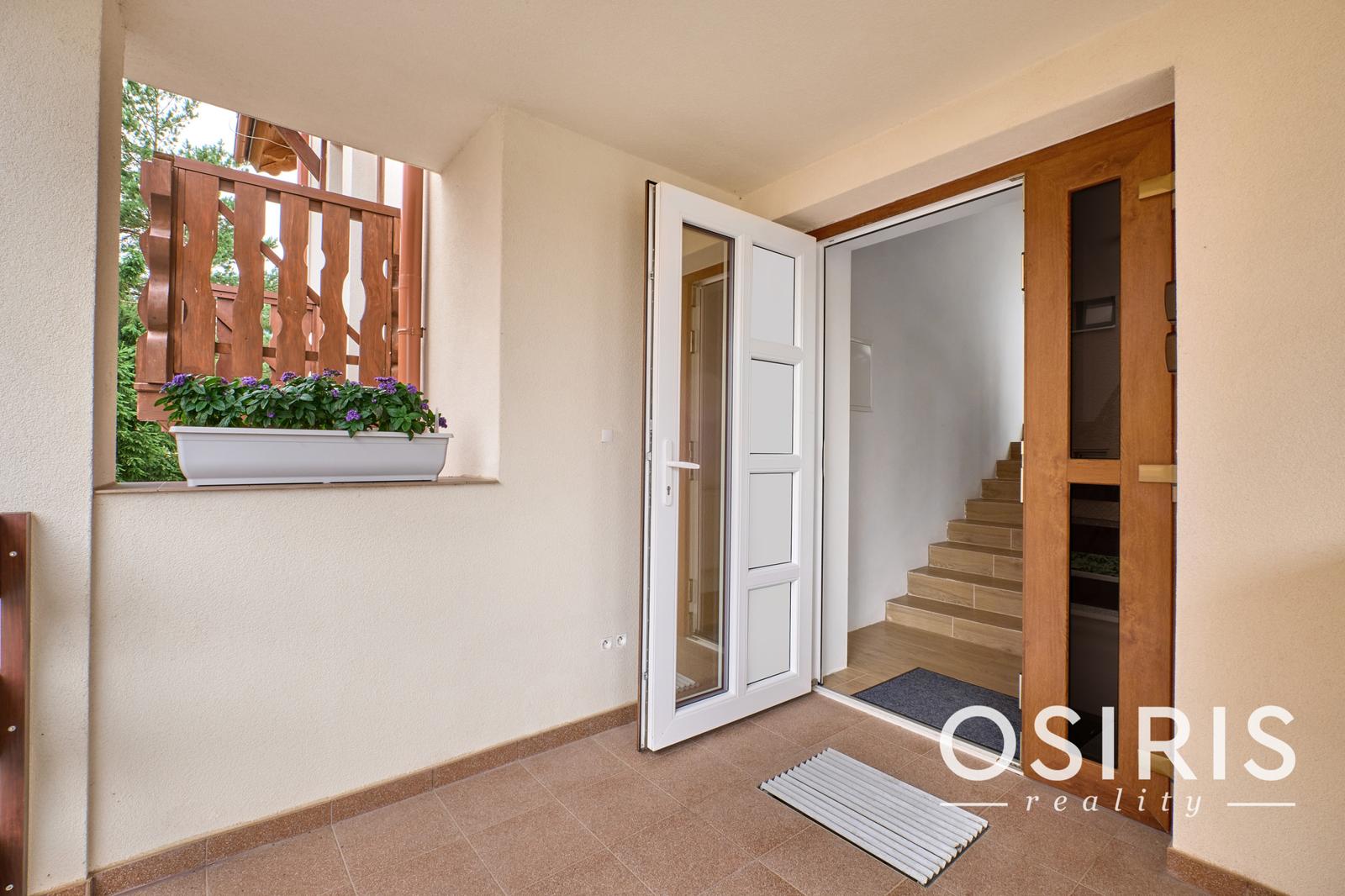 Lukratívny apartmánový dom s rozlohou pozemku 1684 m2 – fotka 2