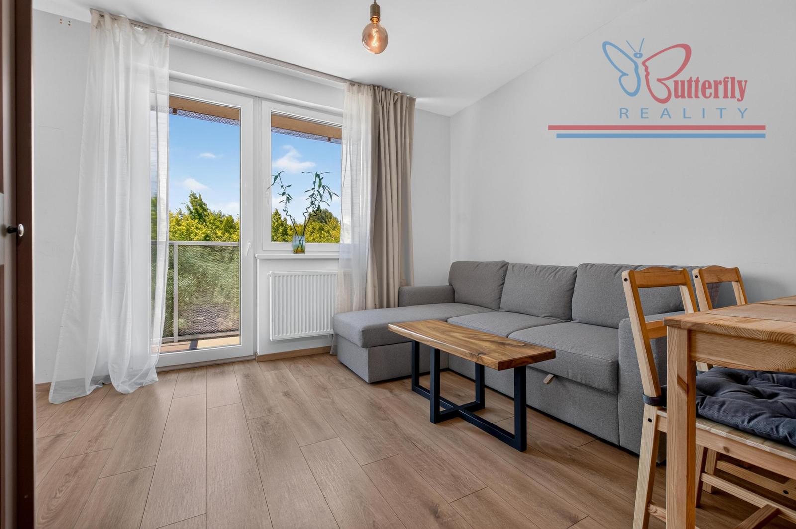 PREDAJ • 2,5-izbový byt • Ovocné sady • Zariadený
