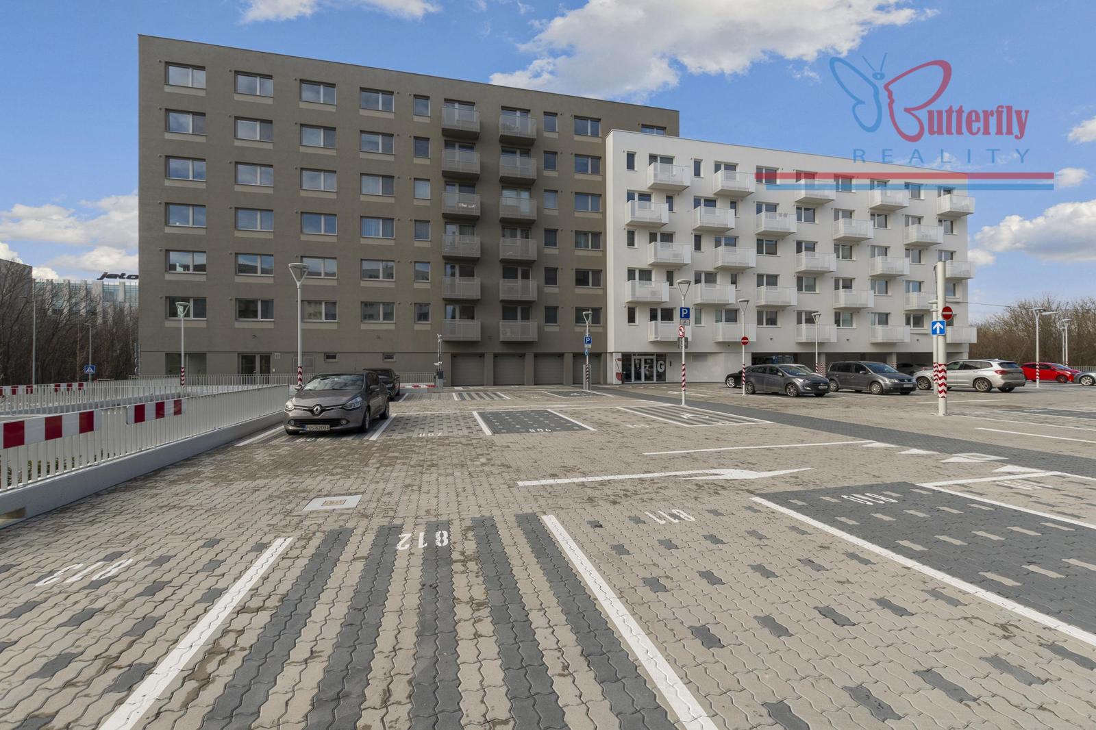 Na predaj samostatná uzatvárateľná garáž – Ovocné sady, Ružinov (Trnávka)