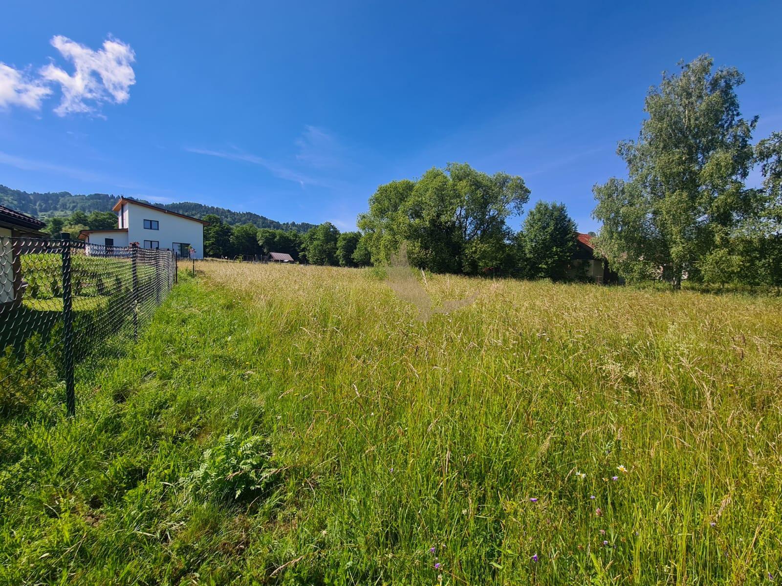 Stavebné pozemky s výhľadom na Nízke Tatry – Brezno (805 m² a 950 m²) – fotka 2