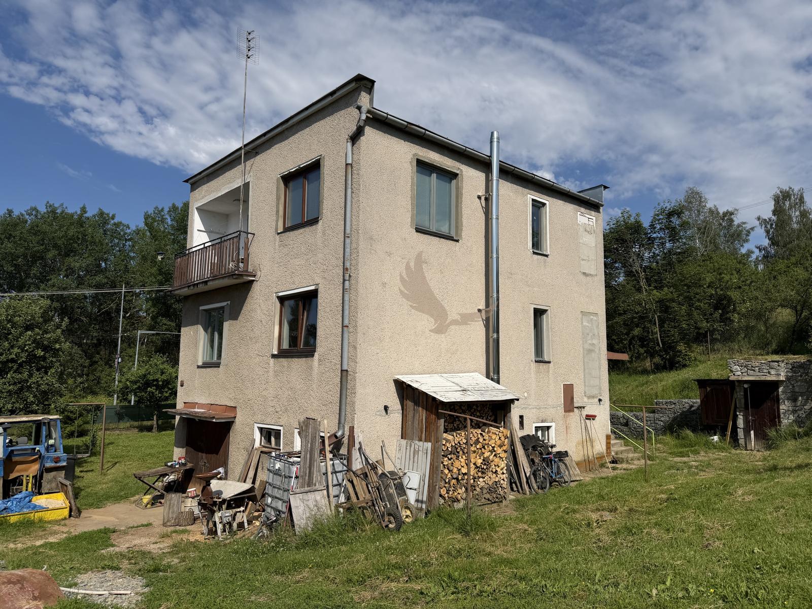--Znížená cena -- Rodinný dom na predaj Brezno - Mazorníkovo – fotka 2