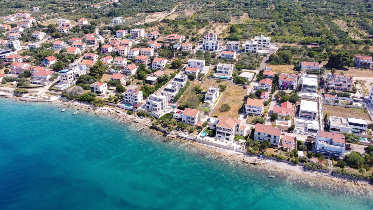 Novostavba apartmán s výhľadom na more, 150m od mora v Chorvátsku - Zadar- Kožino