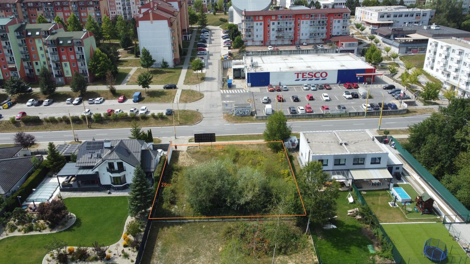 ŽILINA HÁJIK - EXKLUZÍVNY POZEMOK PRE RD - VÝMERA 788m2