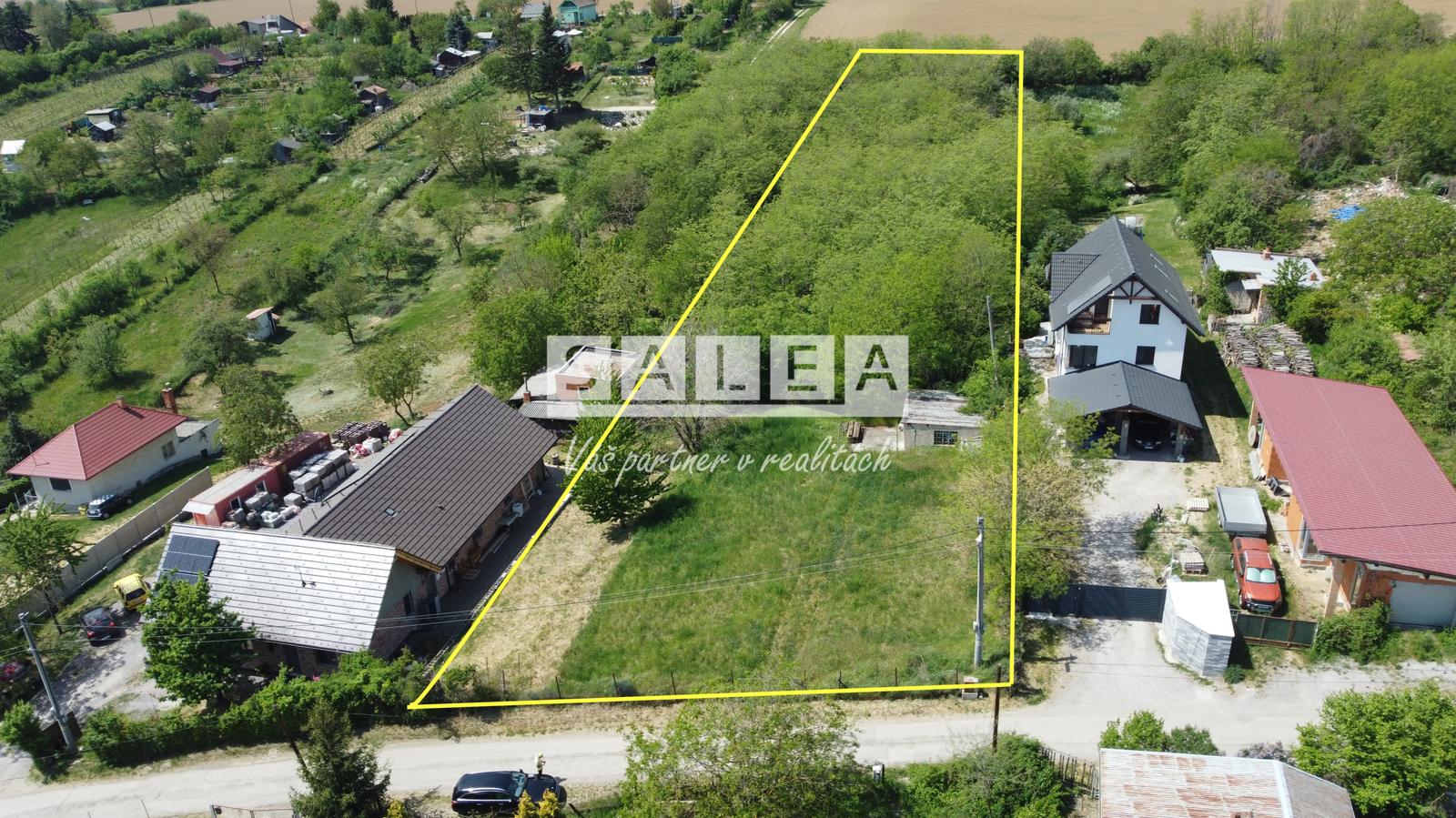 Pozemok 5532 m2 Zlaté Moravce s krásnym výhľadom EXKLUZÍVNE