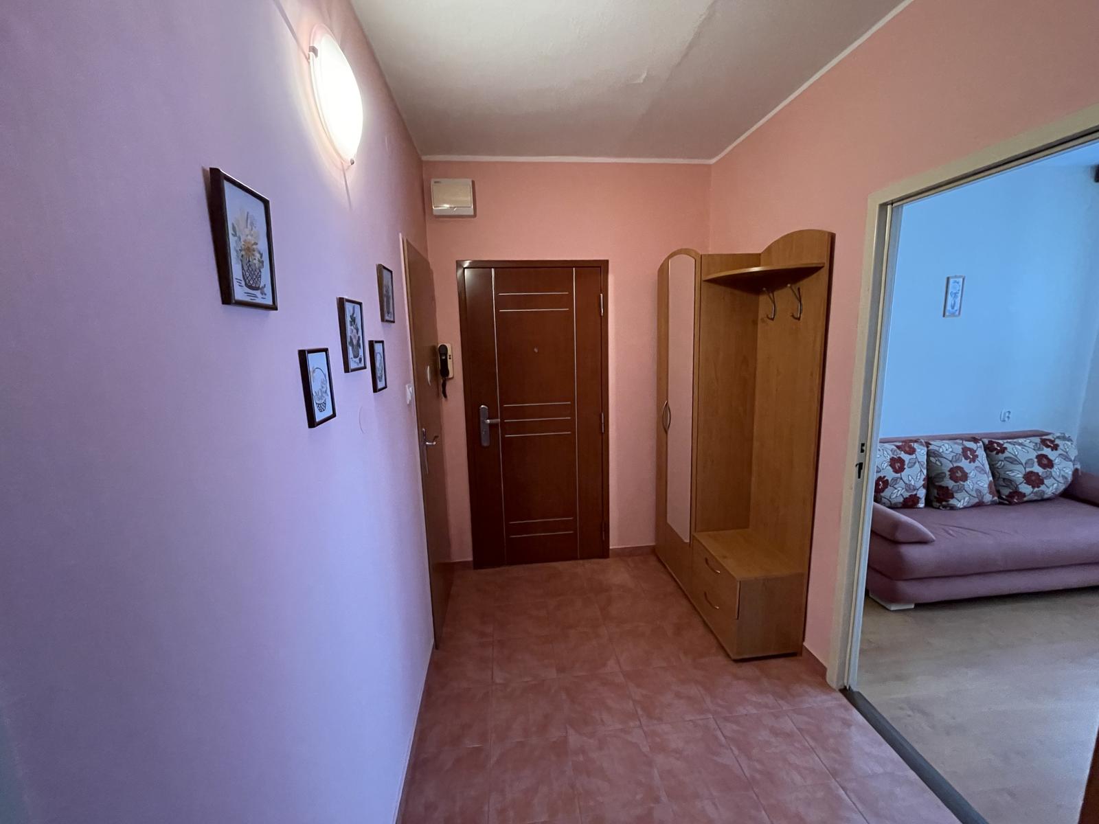 RK4 - NA PREDAJ - 3 izbový byt v centre mesta Sereď – fotka 2