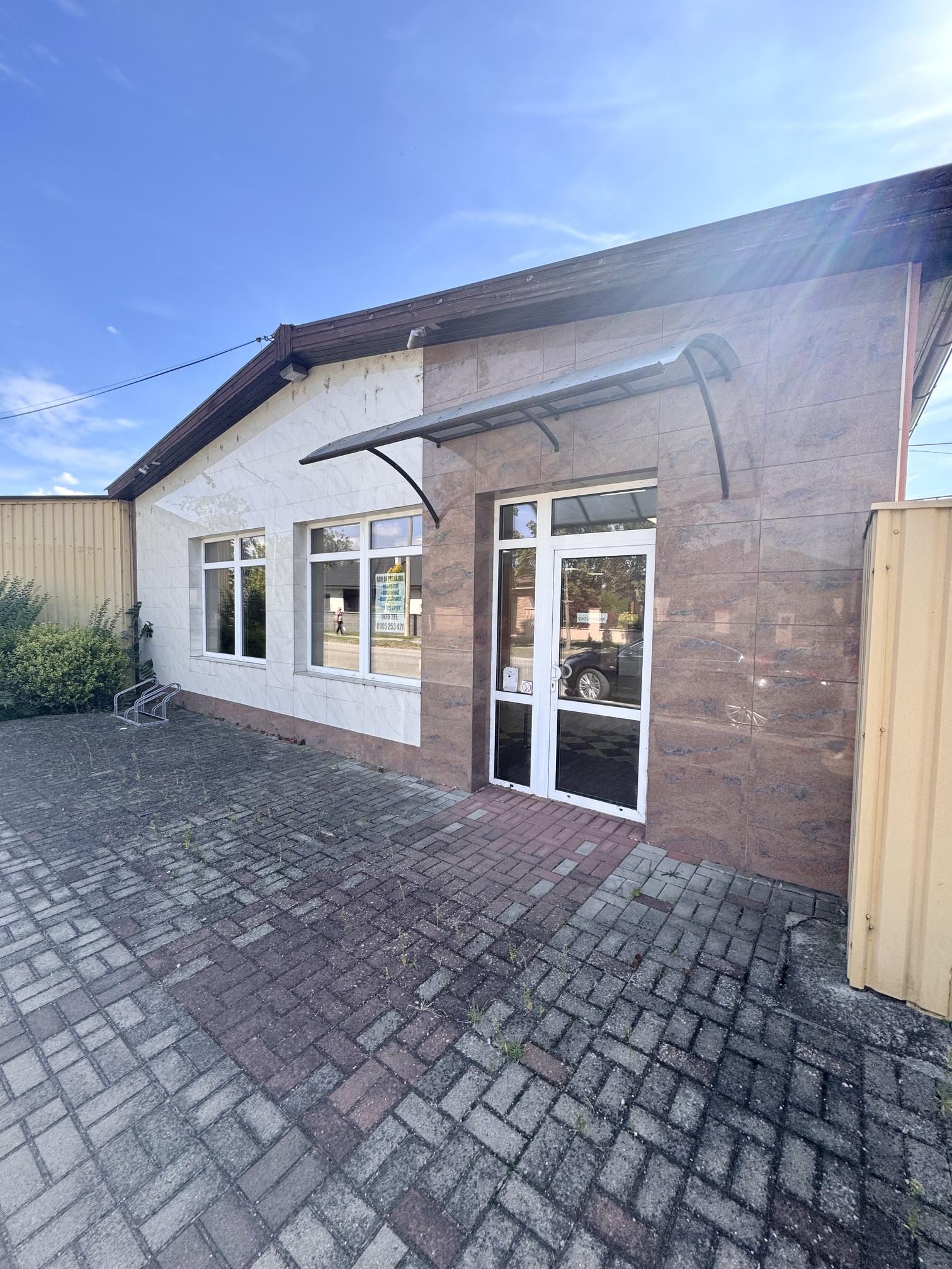 INVESTIČNÁ PRÍLEŽITOSŤ – PRIEMYSELNÝ AREÁL V ŠURANOCH ,POZEMOK 4 345 m² – fotka 2