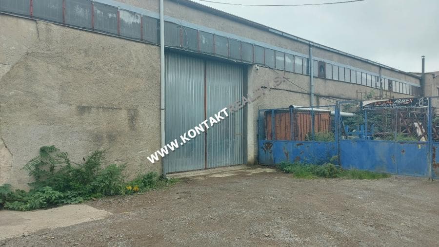Výrobný / skladový priestor 400 m2