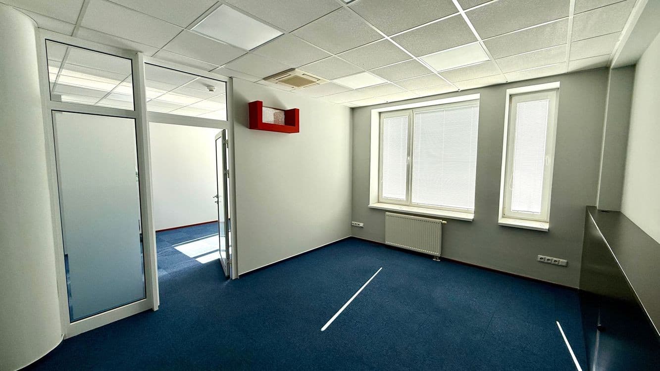 Kancelária 44 m2 ul. Mlynská, Centrum  Staré mesto