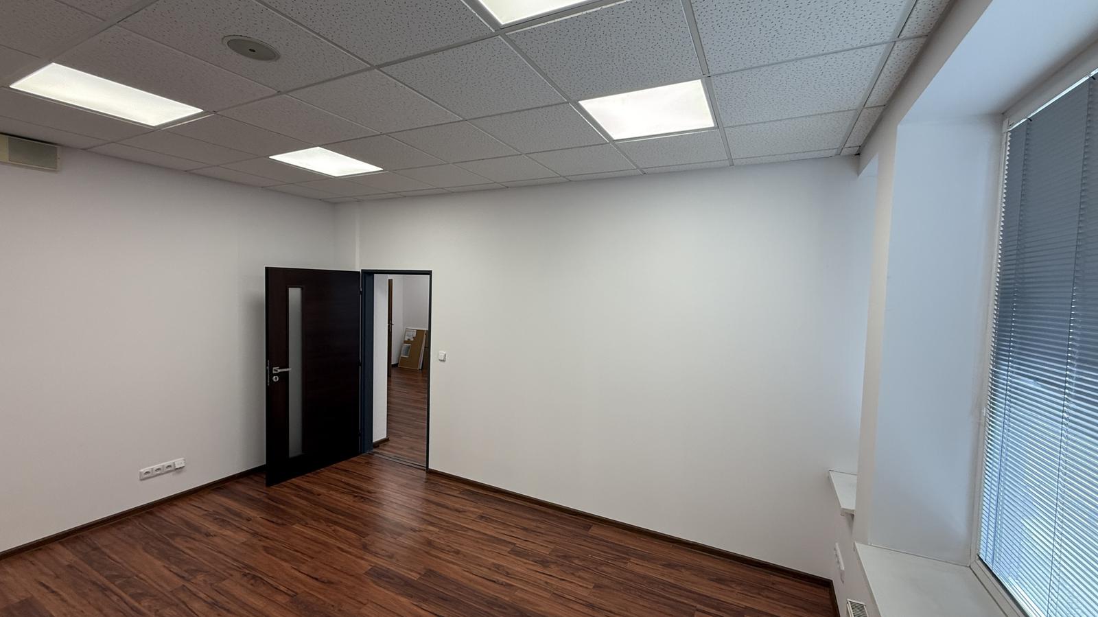 Na prenájom kancelársky priestor 52 m2 ul. Mlynská, Centrum, Staré Mesto Košice – fotka 2