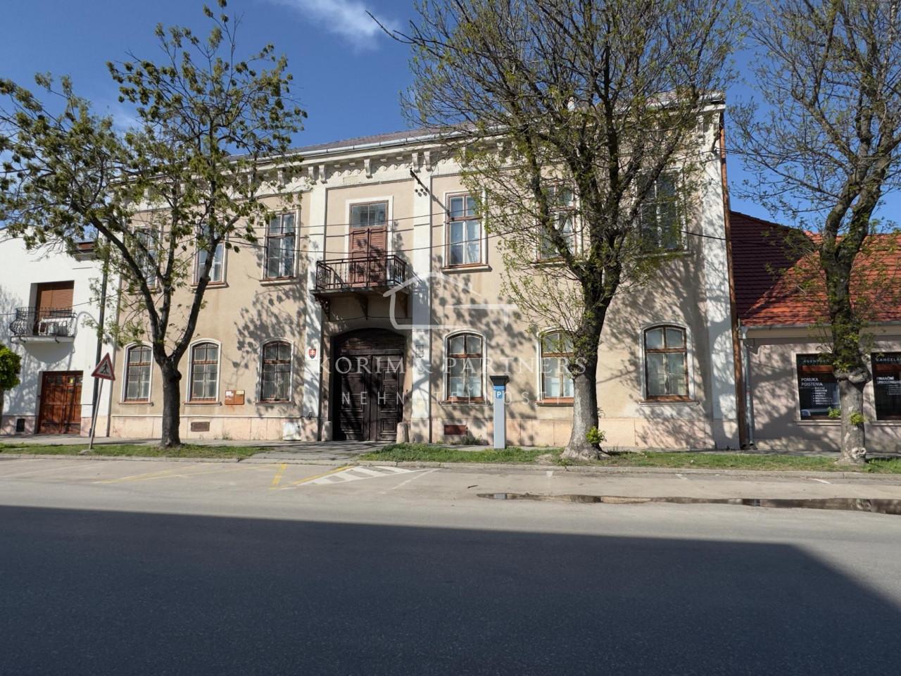1000 m² histórie v centre Komárna s potenciálom pre 8–10 bytov