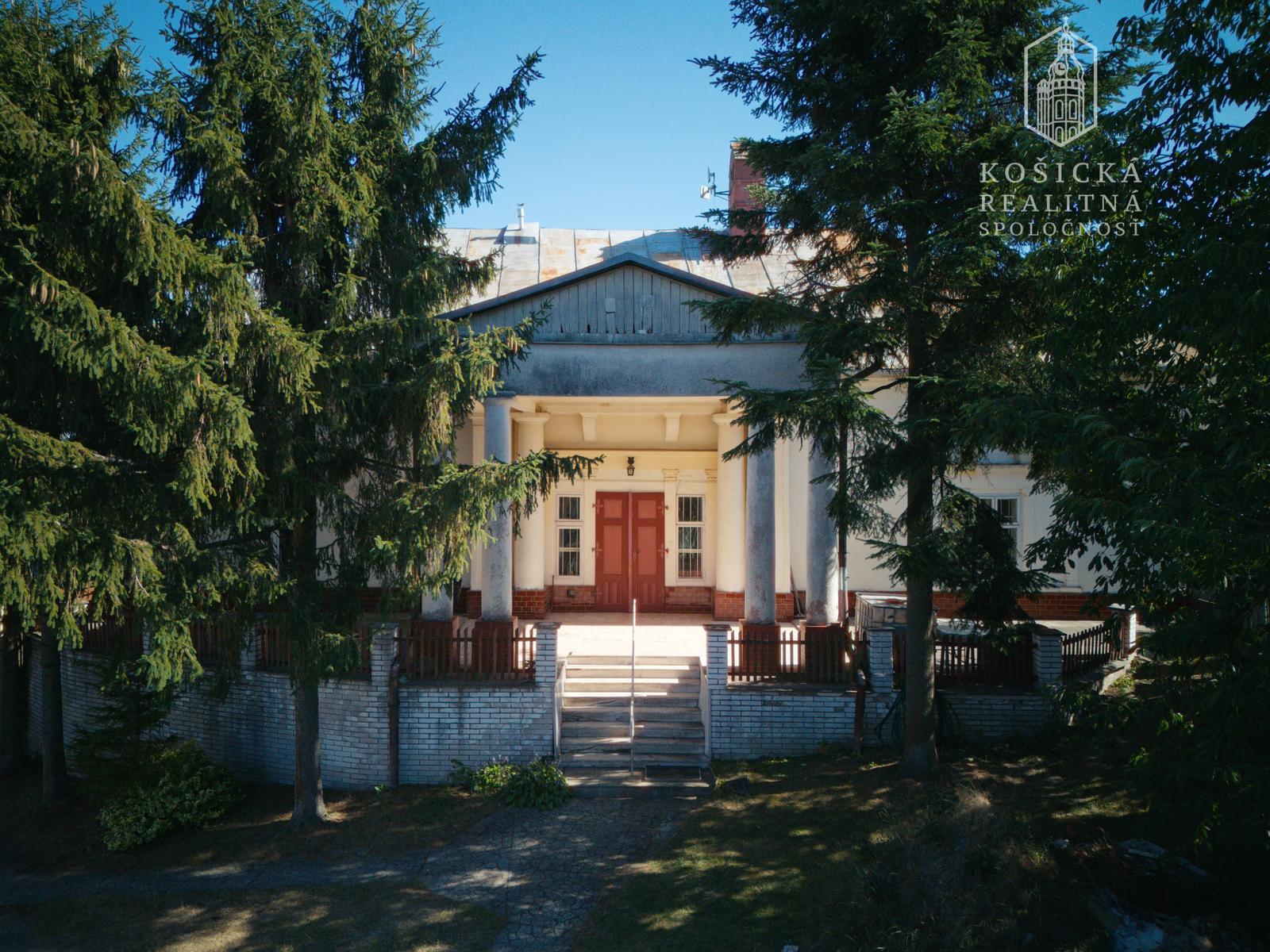 Na predaj - Rodinný dom s historickým nádychom - Bretejovce – fotka 2