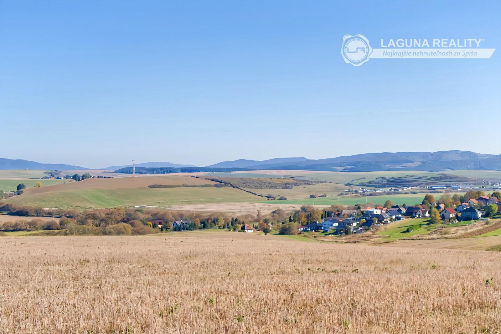 Pozemok na záhradu, potenciálne stavebný (374 m2) Lieskovany